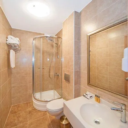 Hotel The Empress Theodora 3*