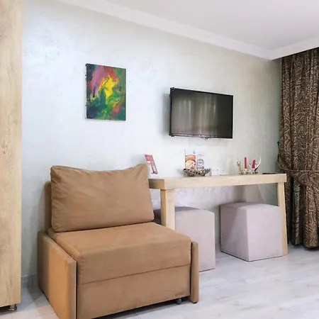 Loren Hotel&suites Hotel 3*