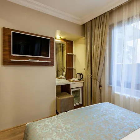 Hotel Kupeli 3*