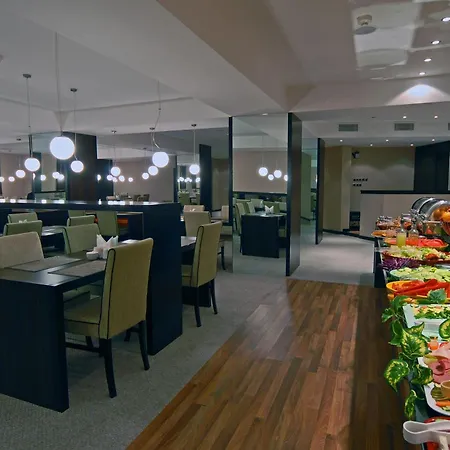 Hotel Klas Old