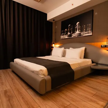 Hotel Mas Nisantasi 5*