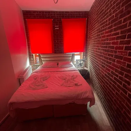 Hostel Grand Bella Vista