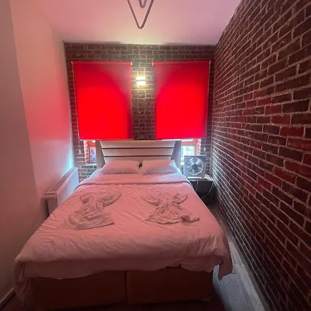 Hostel Grand Bella Vista