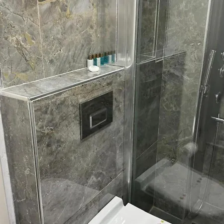 Loren Hotel&suites 3*