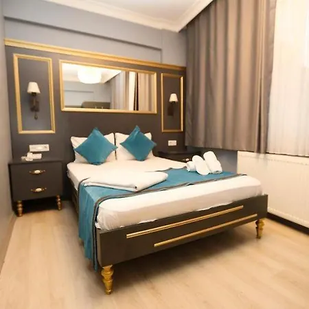 Grand Moon Aparthotel