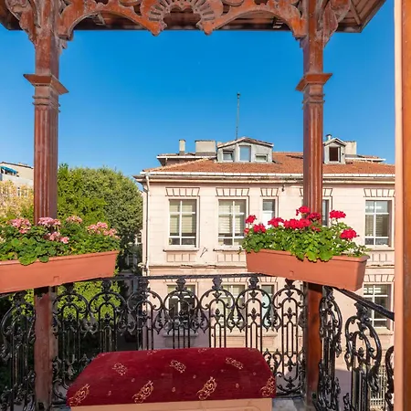 Ista Palace-grand Bazaar Hotel *