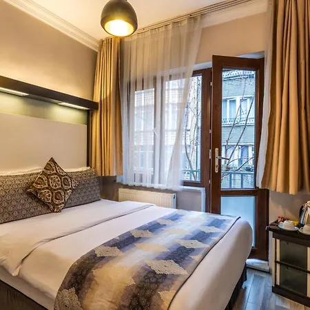 The Legend Platine Hotel *
