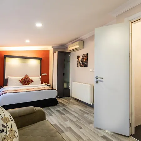 Hotel The Legend Platine *