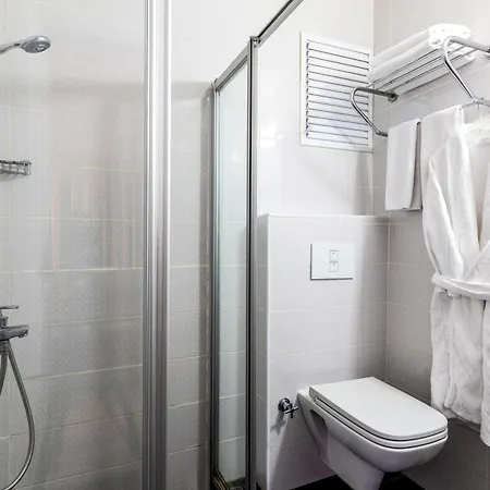 The Legend Platine Hotel *