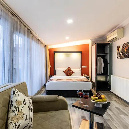 Hotel The Legend Platine