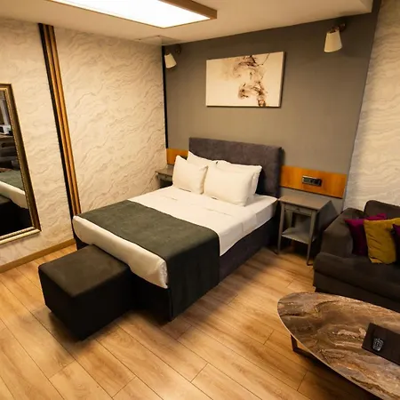 Hotel Mas Nisantasi
