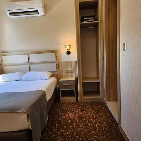 Hotel Nanda