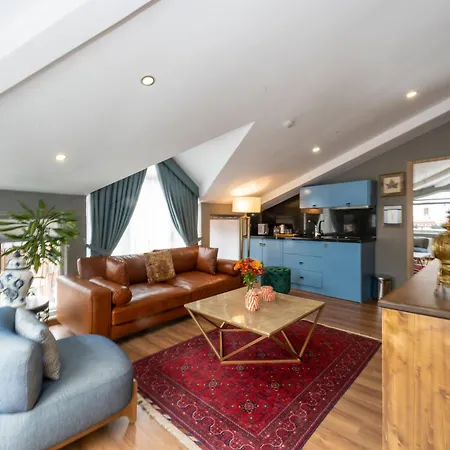 The Marions Special Category Hotel 3*
