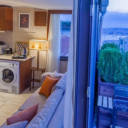 Apart-hotel Lord Morgan & Exclusive Design Cihangir