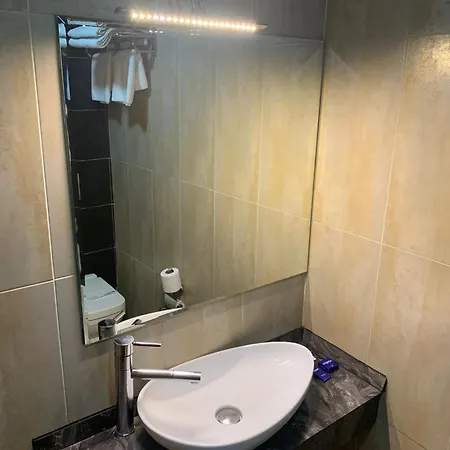 Lounge Hotel
