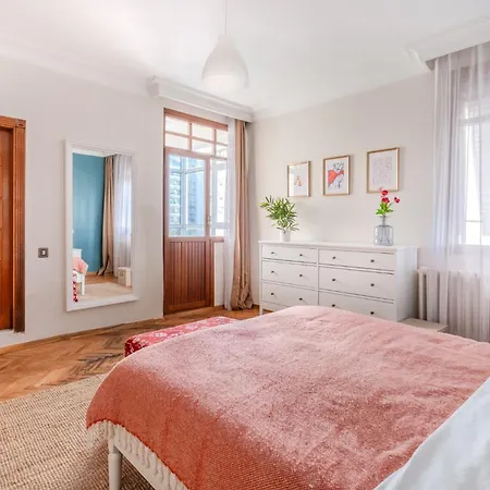 Duplex Unit With Patio And Balcony 5 Min From Sea Istanbulská provincie