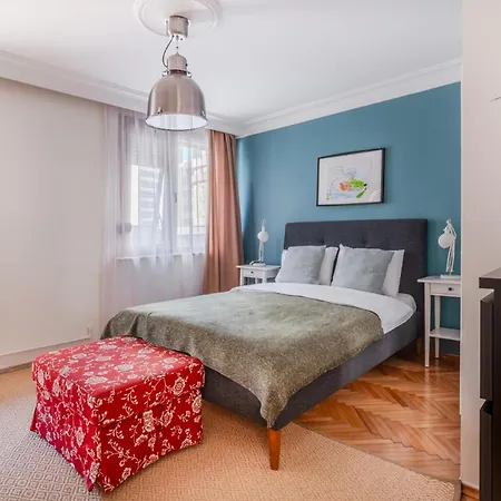 Duplex Unit With Patio And Balcony 5 Min From Sea