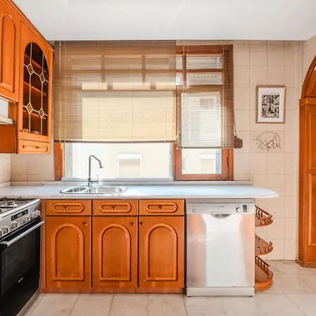 Duplex Unit With Patio And Balcony 5 Min From Sea * Istanbulská provincie