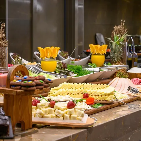 Ramada By Wyndham Grand Bazaar Hotel