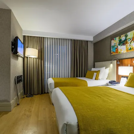 Ramada By Wyndham Grand Bazaar Hotel Istambul