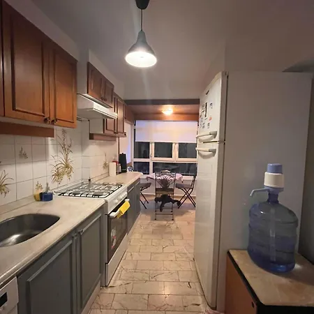 Garden View Near Zorlu Center * اسطنبول
