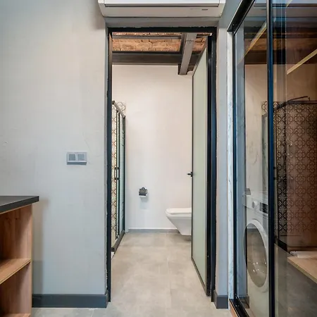 Aparthotel Urban Quarters - Bueklue 4*