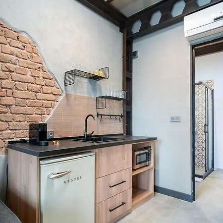 Urban Quarters - Bueklue Aparthotel 4*