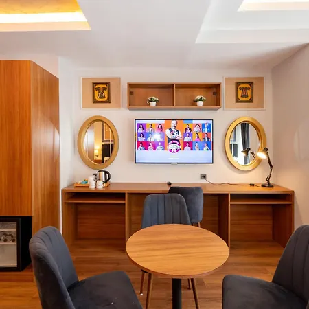 Hotell Harmony & 4*