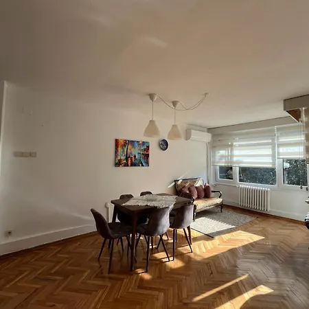 شقة Garden View Near Zorlu Center اسطنبول
