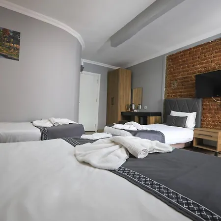La Pera Suıtes Otel 3*