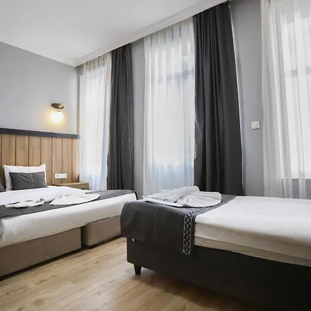 La Pera Suıtes 3* İstanbul