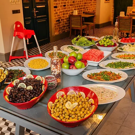 Hotel Azade Premier 3*