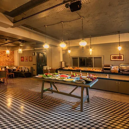 Hotel Azade Premier
