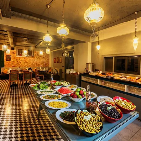Hotel Azade Premier 3*