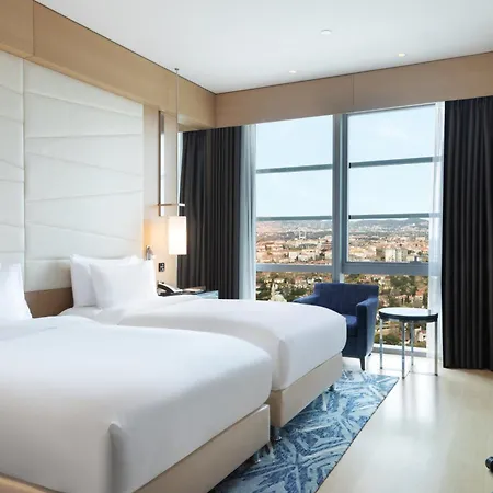 Wyndham Grand Levent & Conference Center 5* Istanboel
