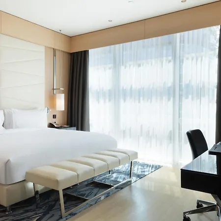 Wyndham Grand Levent & Conference Center Hotel 5*
