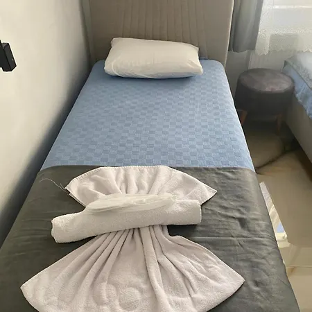 Amida Family Aparthotel *