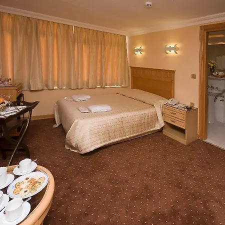 Star Taksim 3*