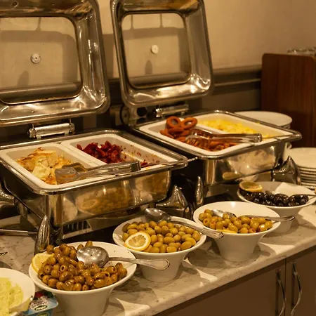 Meroddi Bagdatliyan Hotel 3*
