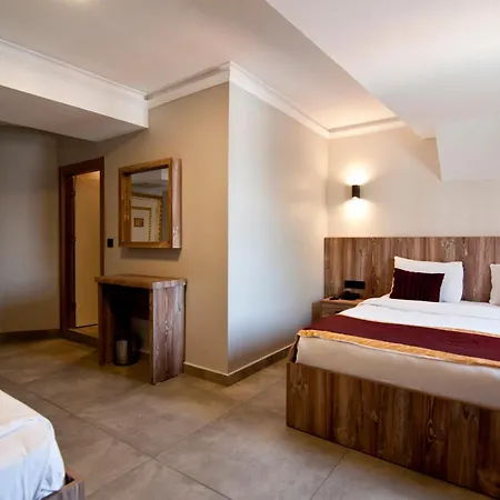 Vali Hotel