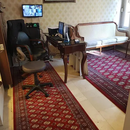 Tulip House Hotel
