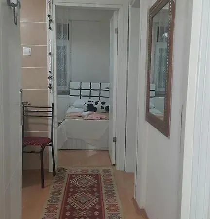 Tura Aparthotel 3*