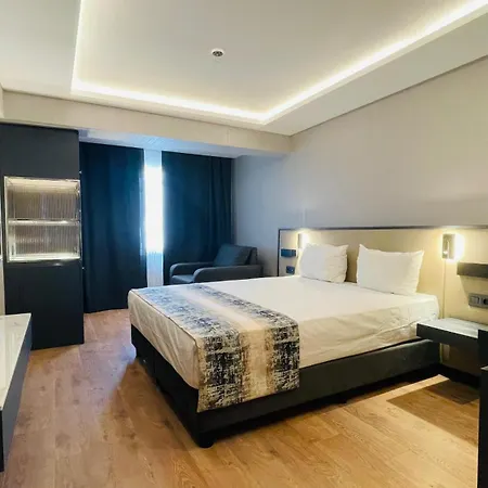 عثمان بيك فاتح فندق 3*