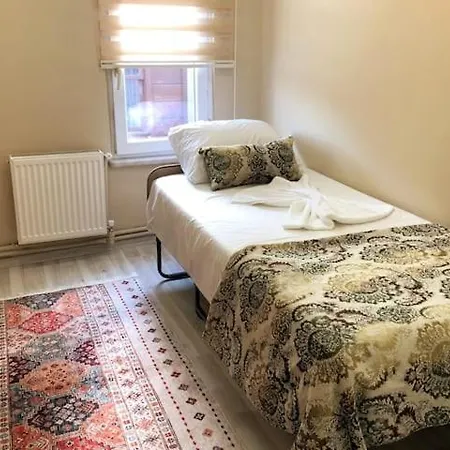 Estampolis Gazde/Camere de închiriat Istanbul