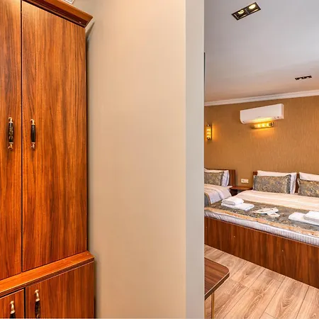 Hotel Brown 2 Mansion Oldcity *