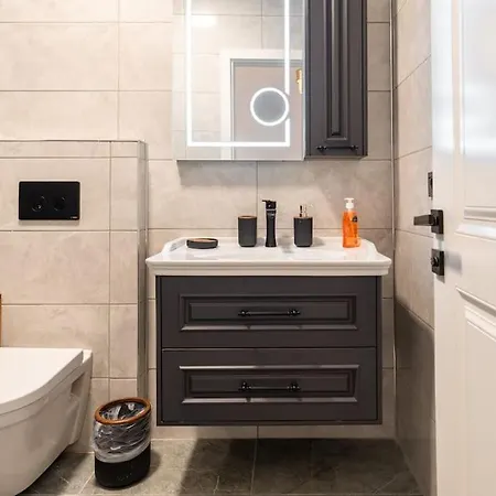 Apartment Luxury Scandinavian Design 2br Duplex Near Tomtom *