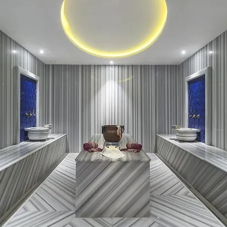- Tuzla Bay By Ihg Hotel 4*