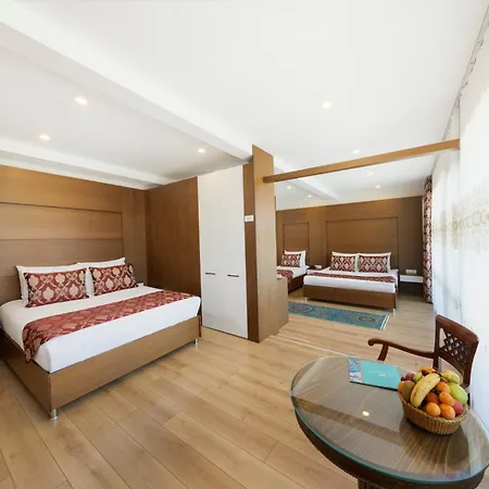 Seven Hills - Special Category Istanbul