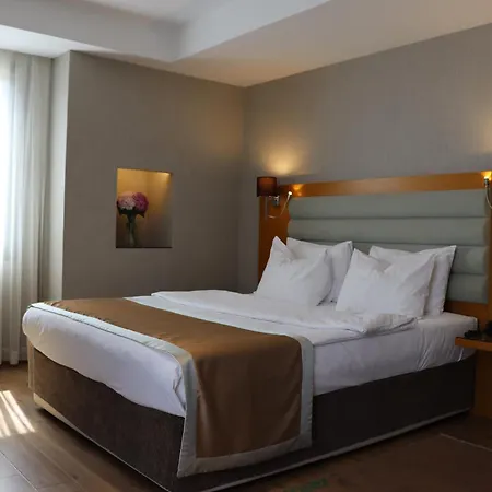 Riva Taksim Ξενοδοχείο 4*