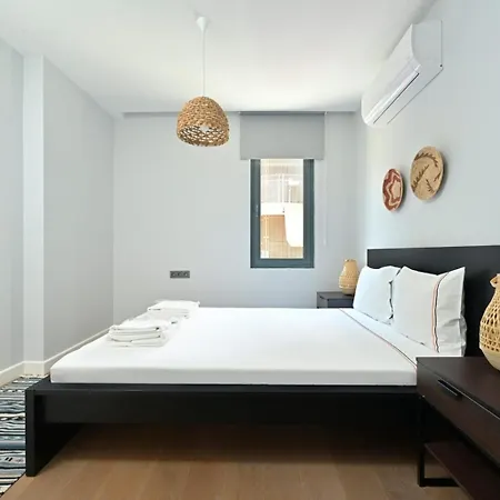 Modern Bright Newly Designed 2bed2bath Home! #216 Apartment Istanbul